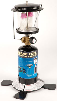 DOUBLE MANTLE PROPANE LANTERN